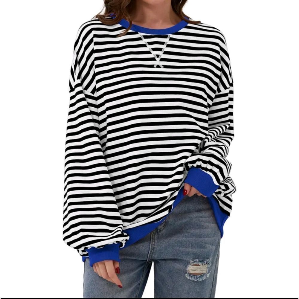 Women's Striped Oversized Sweatshirt NWOT